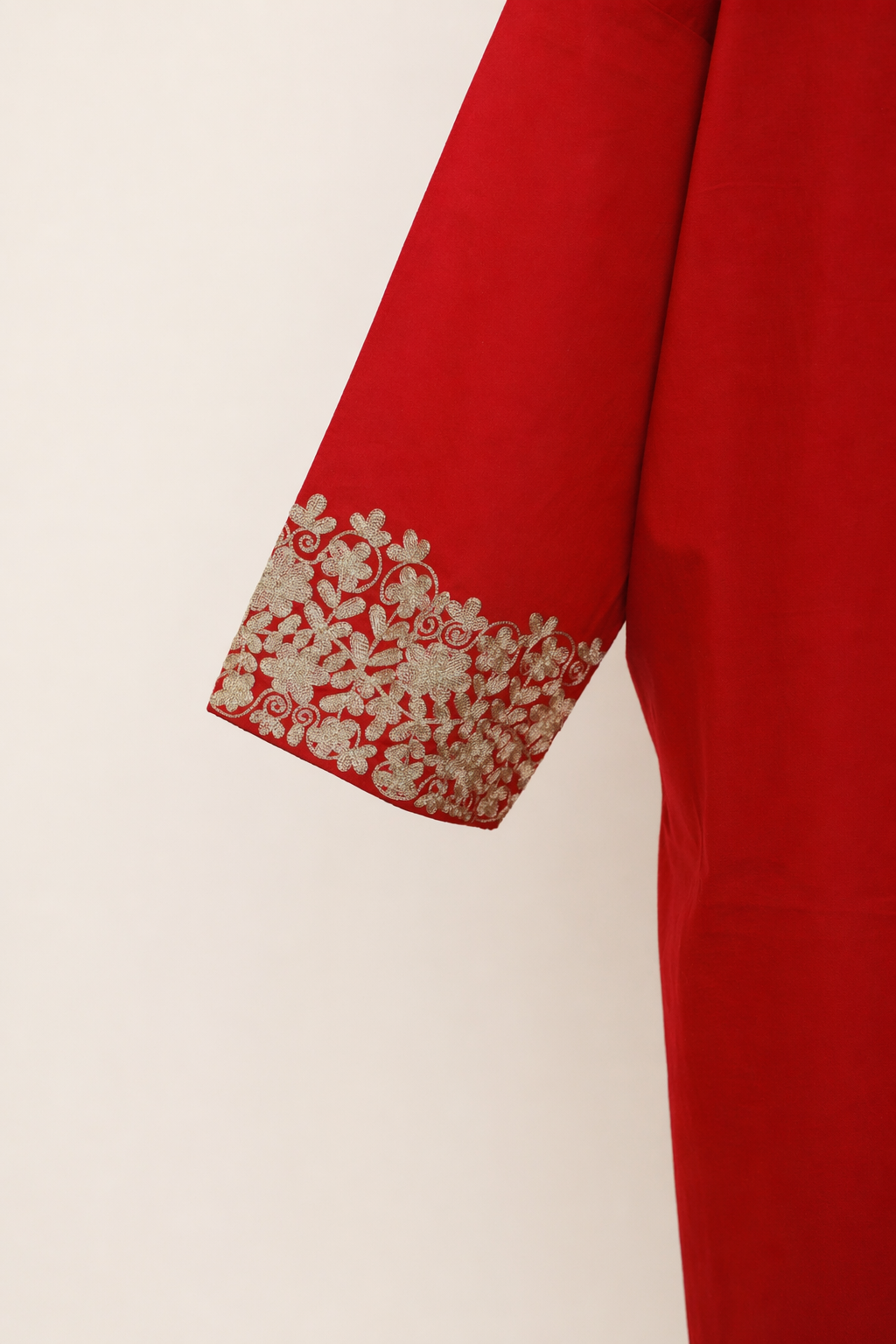 Red Golden Aghabānī Abaya